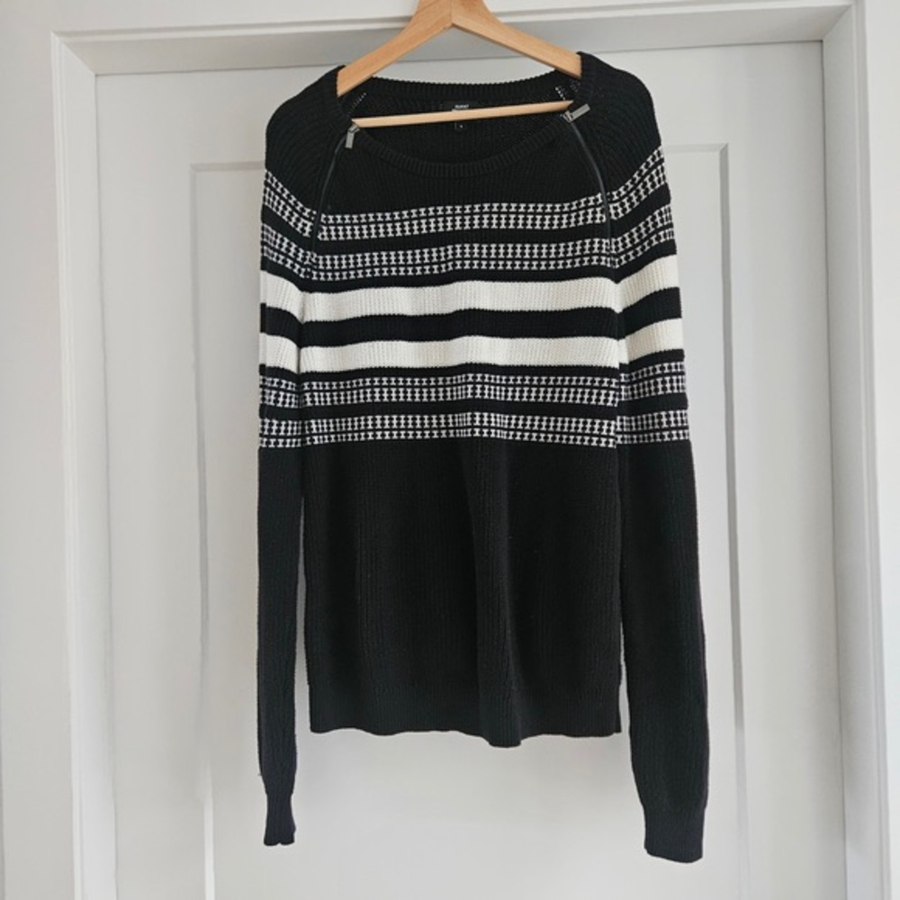 Men's Black & White Striped Knit Sweater